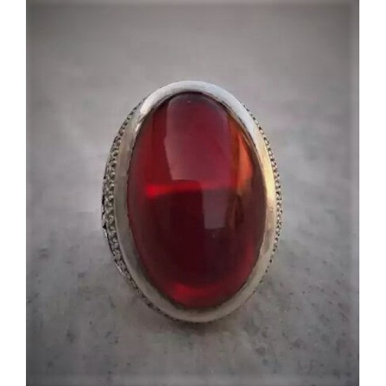 Ruby Yaqoot Silver Ring